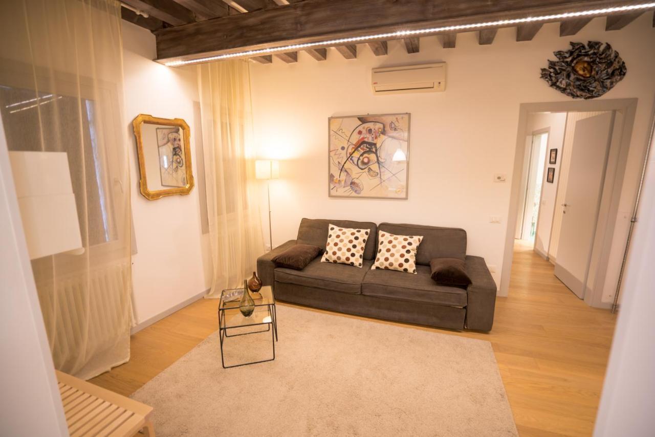 Apartamento Specchieri *